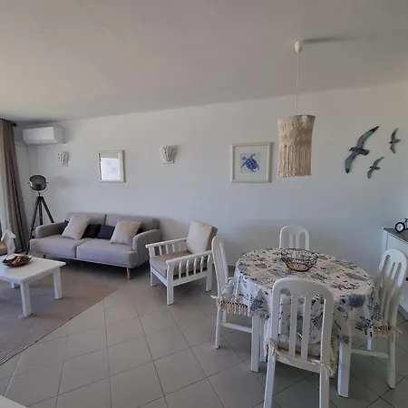 Gaivota Nest - Blue Ocean View